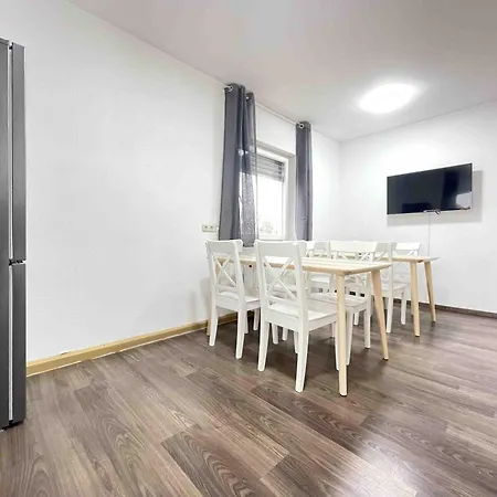 Appartement Am111 - Grosse Monteurwohnung Uebergangswohnung Mit Balkon *